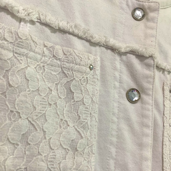 Random Bundle of (6) Women’s Tops |Size Large - Picture 8 of 9